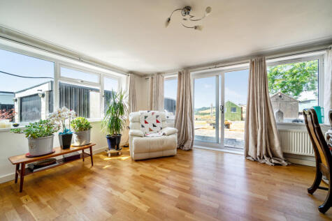 Dunstone Park Road, Paignton, Devon