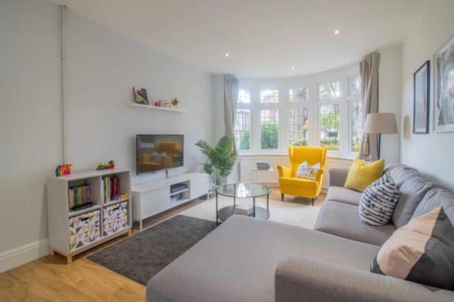 Lrg_bh78awqa2_551020_883595287022263296