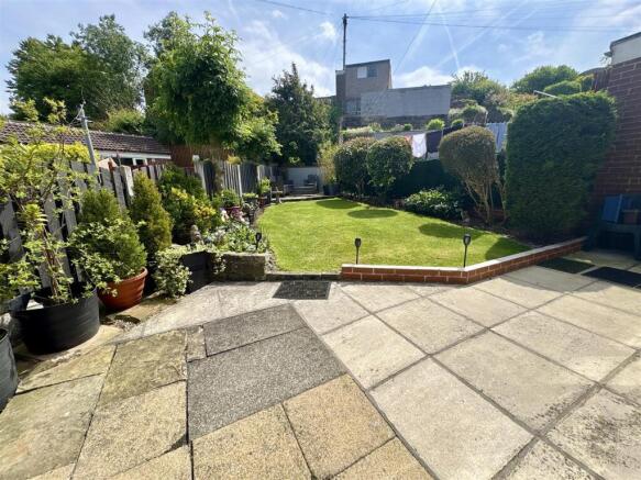 3 bed Semi-Detached for sale Image 8