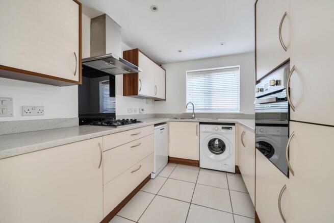 Plough Lane, Shefford, SG17 photo 4