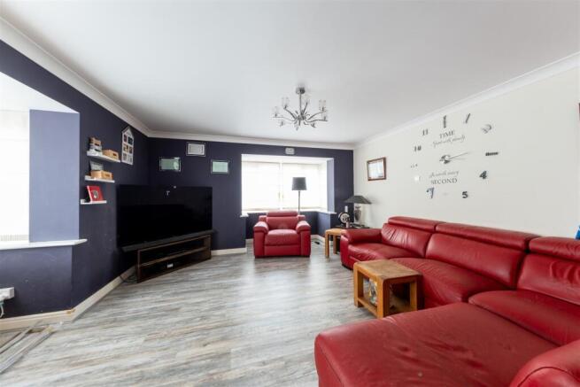 40 Shakerley Close-009.jpg
