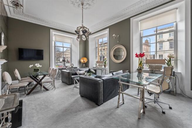 1 Royal Crescent, Park, G3 7SL photo 4