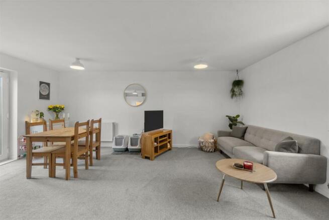 Open Plan Living 2