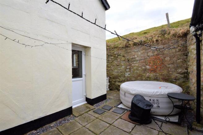 REAR COURTYARD