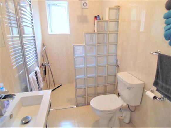 Photo 9