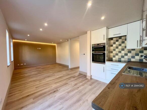 Light & Spacious Open Plan Living....