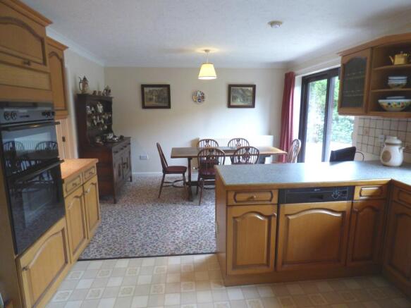 Kitchen/Dining Room