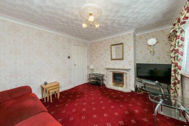 2 bed Semi-Detached Bungalow for sale Image 8