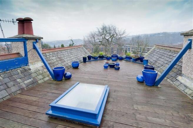 Spectacular Roof Ter