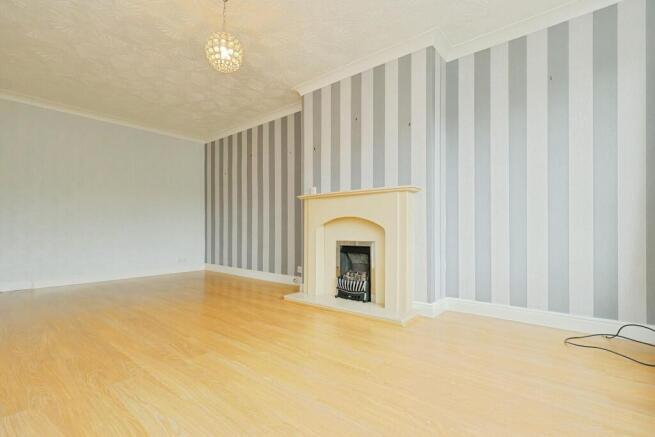 3 bed Semi-Detached Bungalow for sale Image 7