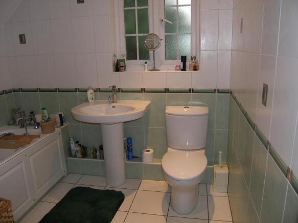 Photo 8