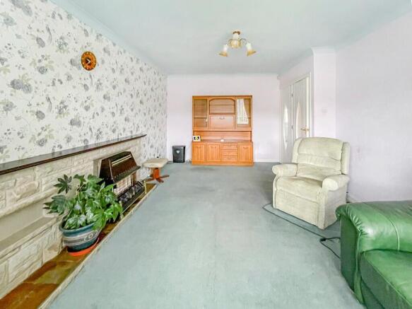 2 bed Semi-Detached Bungalow for sale Image 7