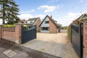 12, Oaklands Grove, Waterlooville PO8 8PS