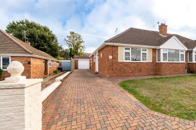 3-bed semi-detached on Talbot Avenue, Langley, SL3 8DB, Langley, Slough, SL3, £650,000