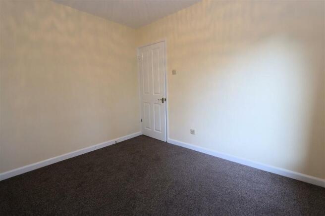 Kendal Avenue 4