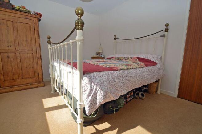 Bed 1