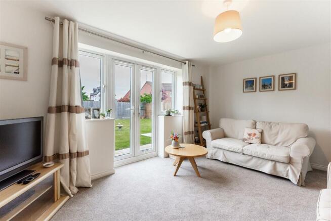Priors Grove Close-6.jpg