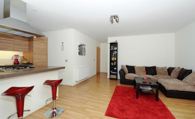 Kitchen / Lounge