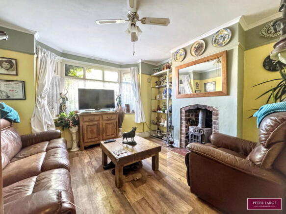 Weaver Avenue, Rhyl, LL18 4HN photo 4