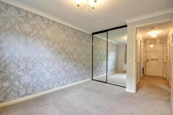 1 bed Apartment for sale Image 7