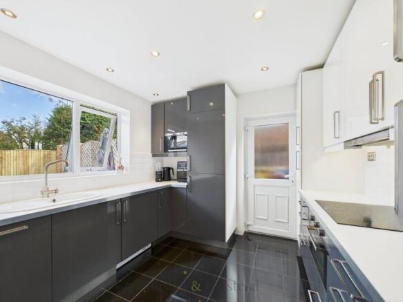 Conery Close, Helsby, Frodsham, Cheshire, WA6 photo 4