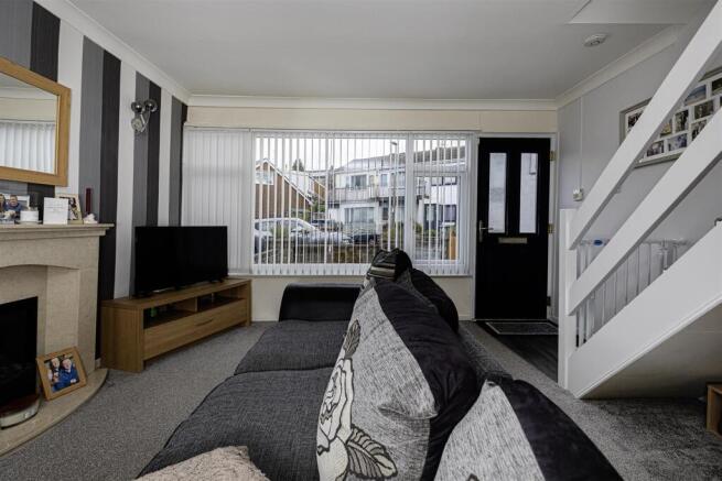 2 bed Terraced for sale Image 6