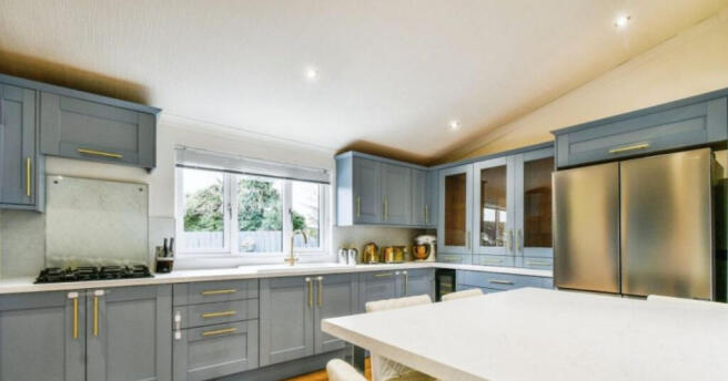 2 bed Lodge for sale Image 4