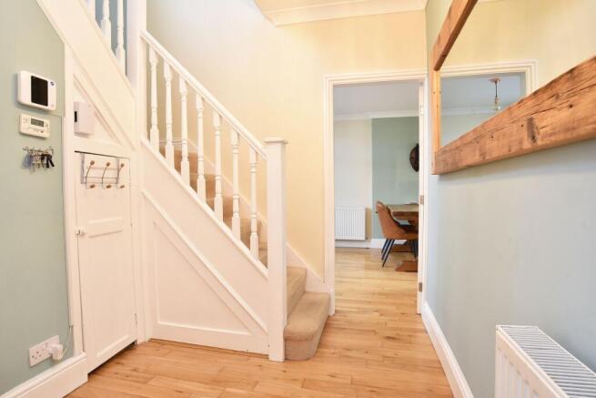 4 bed House for sale Image 6