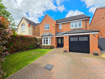 Heatherfields Crescent, New Rossington, DN11