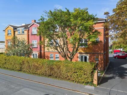 Flat , Vicarage Court, Victoria Avenue, Bristol