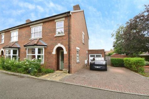 Claremont Close, Winslow