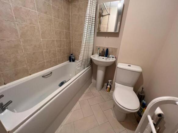 Photo 9