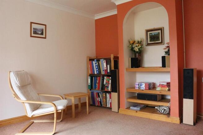 LivingRoom.jpg