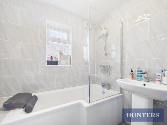2 bed Semi-Detached Bungalow for sale Image 11