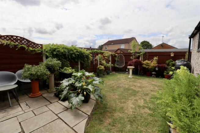 3 bed House for sale Image 12