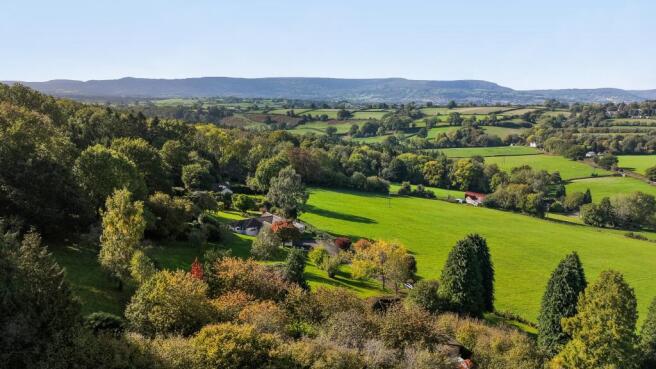 Pontypool MONMOUTHSHIRE photo 4