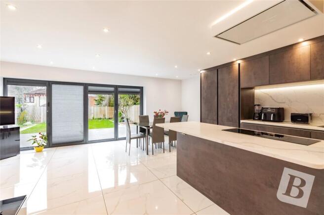 Kitchen/Diner/Family