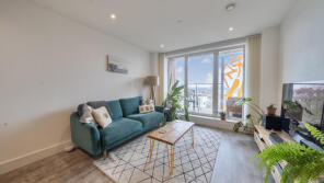 3, Torridon House, Churchfield Road, Acton W3 6GR
