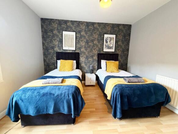 4 bed House Share to rent Image 7