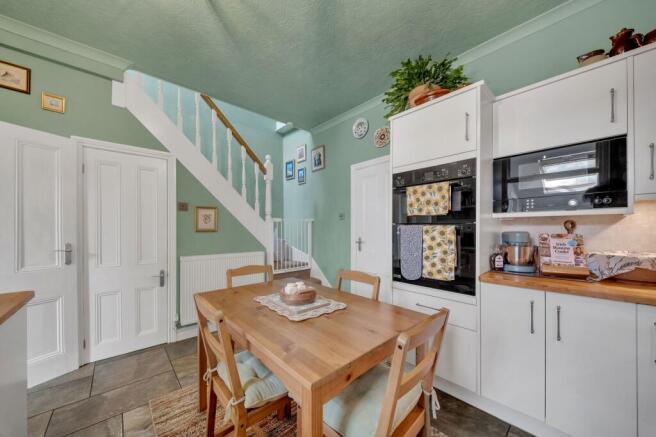 2 bed Terraced for sale Image 8