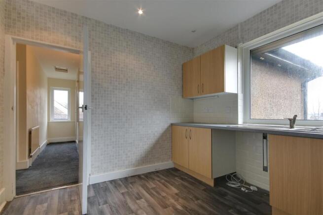 2 bed Apartment for sale Image 12