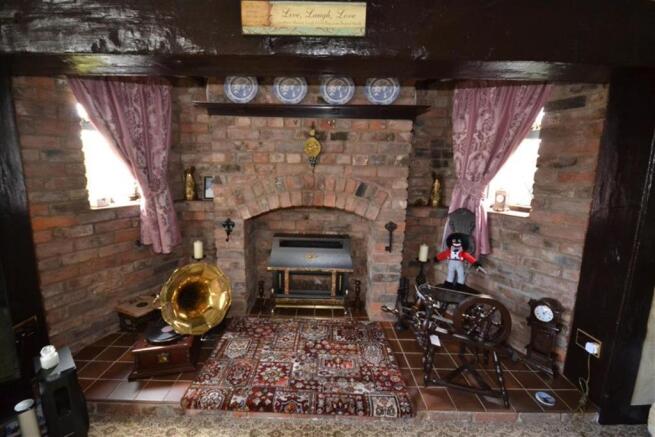 ADDITIONAL PHOTO