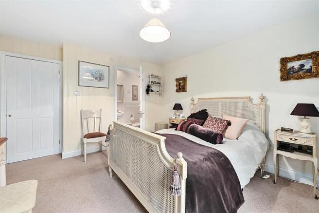10 Jarretts Close TN31 (12)