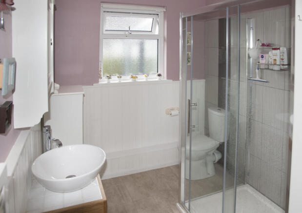 15 - Shower Room 1