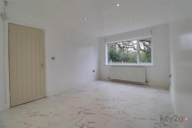 2 bed Detached Bungalow for sale Image 10
