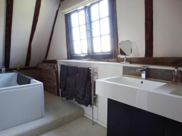Bedroom 1 En-Suit...