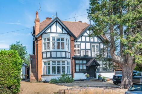 Douglas Road, Harpenden, Hertfordshire