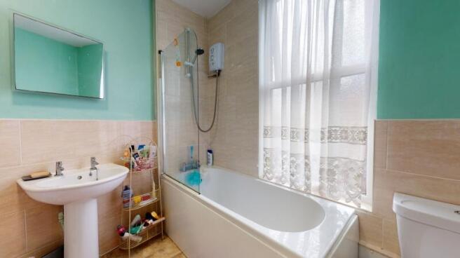 5 bed End of Terrace to rent Image 7