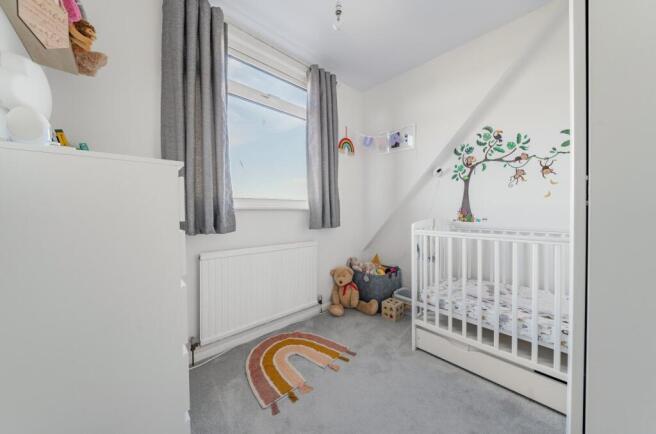 3 bed Semi-Detached for sale Image 12