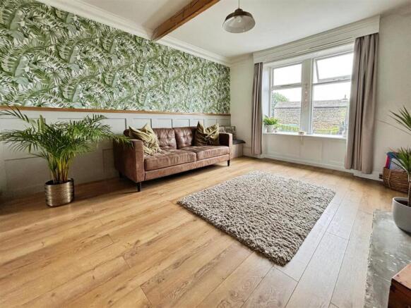 4 bed Terraced for sale Image 5